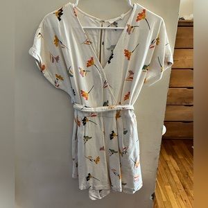 Floral Romper from Lush, size medium!